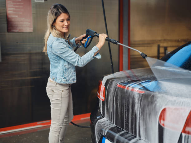 Garage Pressure Washing in Cassville, MO